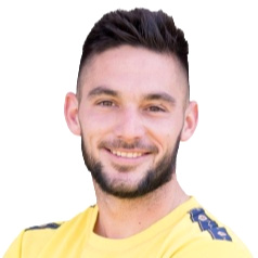 R. Fernández