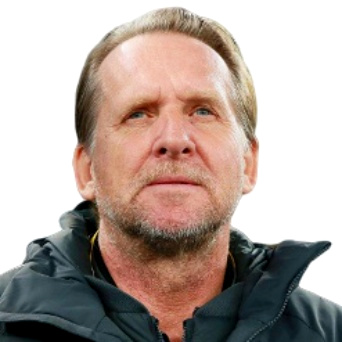 Arbitro Bernd Schuster